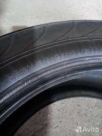 Kumho KH18 235/60 R18