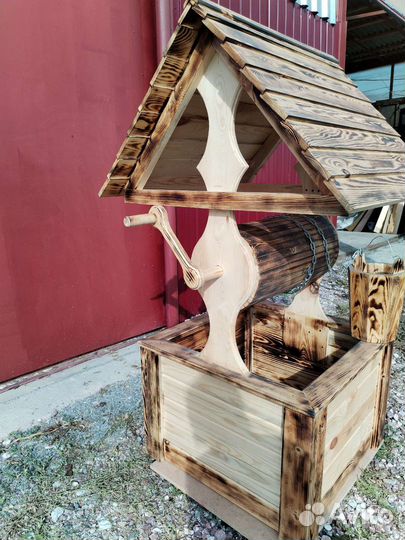 Колодец декоративный