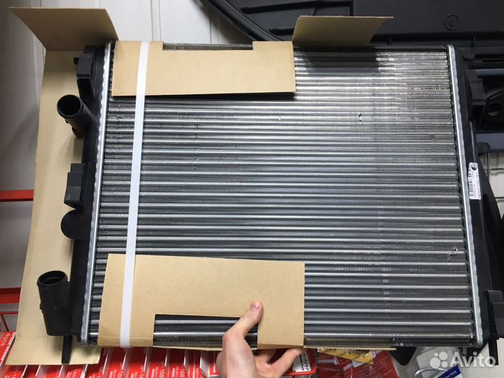 Радиатор основной для Renault Logan Largus