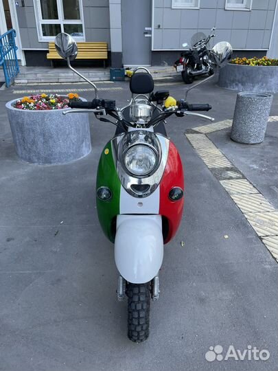 Мопед Vento Retro Italia