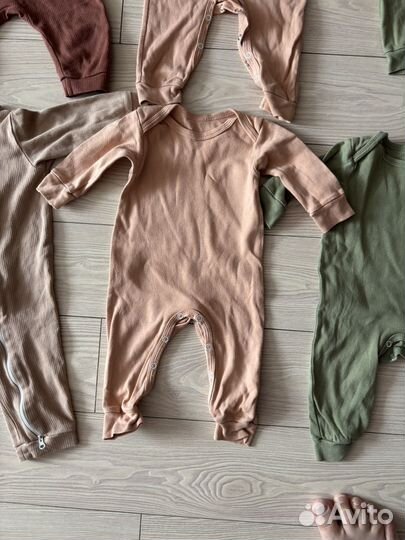 Кмбинизоны, слипы 8 штук на 6 мес