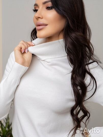 Водолазка женская, белая