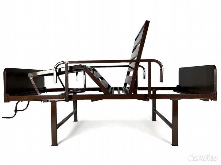 Медицинская кровать для ухода за больными