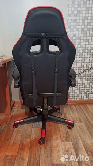 Продам игровое кресло
