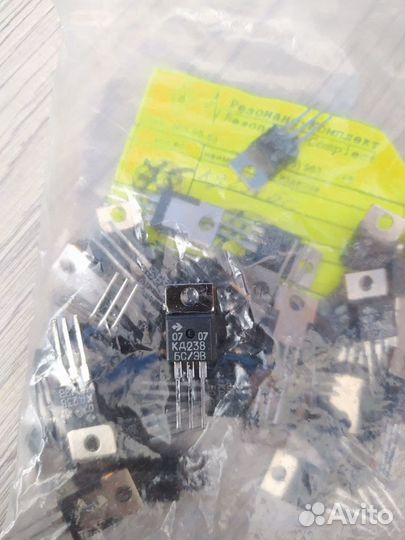 Стабилитроны Д818Г производства СССР