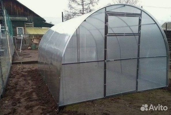 Теплица из поликарбоната