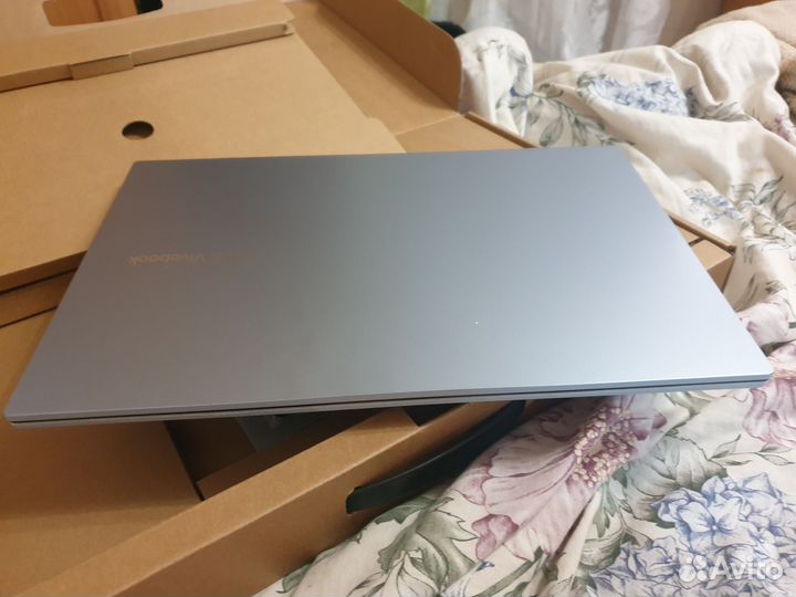 Ноутбук asus