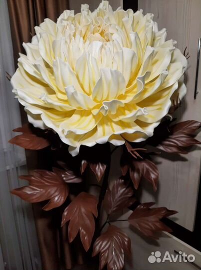 Пион - торшер. Цветы из изолона