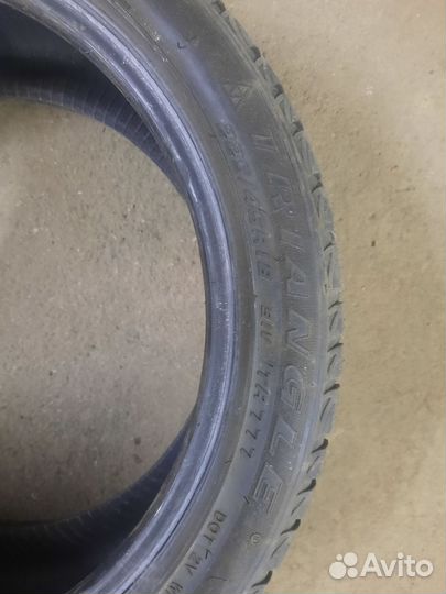 Triangle AdvanteX TC101 225/45 R18