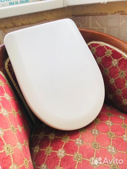 Крышка с сиденьем для унитаза roca