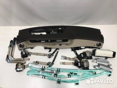 Понель приборов Mercedes w222