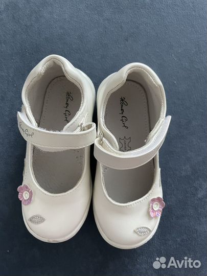 Туфли и кроссовки 26 р