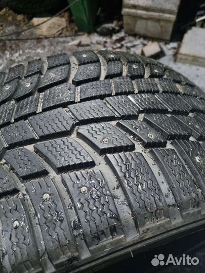 Michelin Latitude X-Ice 295/35 R21 107T