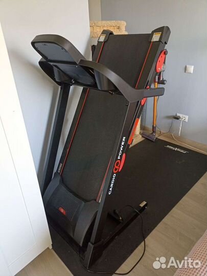 Беговая дорожка CardioPower T25