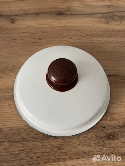 Эмалированная крышка бу диаметр 15 см