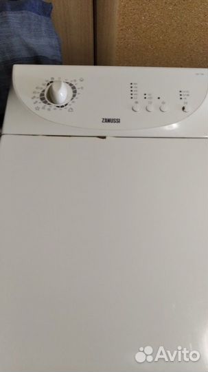 Стиральная машина на запчасти zanussi