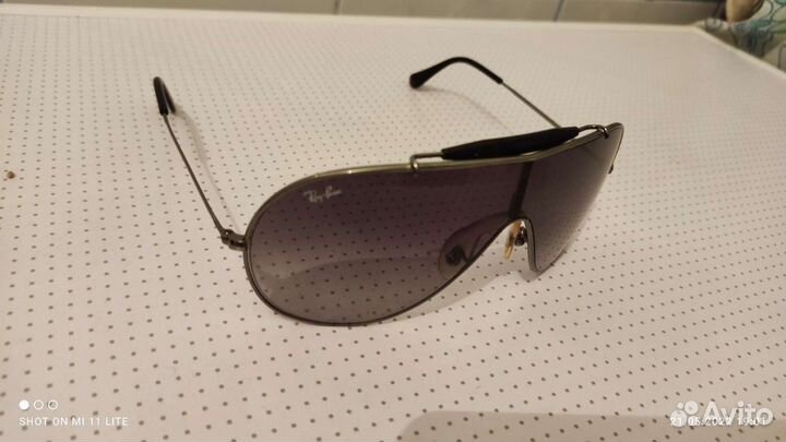 Солнцезащитные очки ray ban