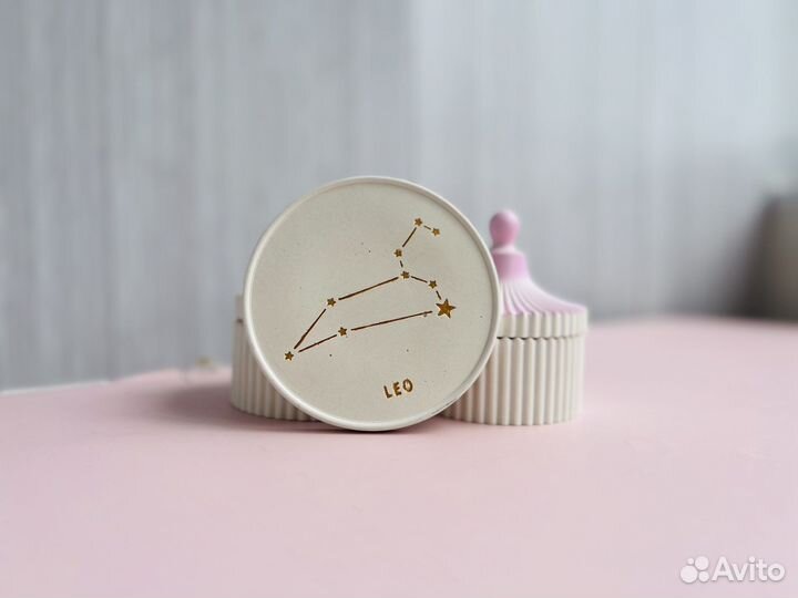 Поднос из гипса