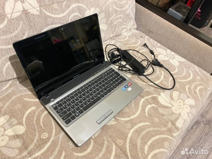 Lenovo ideapad z565