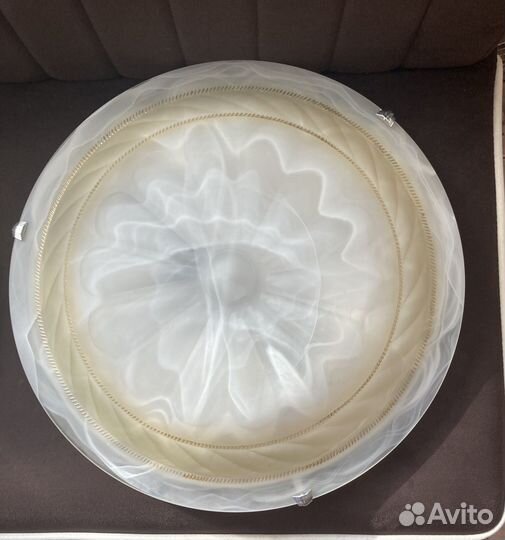 Потолочный светильник 2 штуки