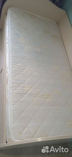 Кровать подростковая