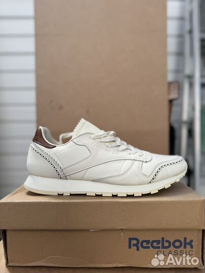 Кроссовки reebok classic leather lux