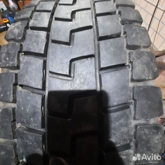 Б.у.шины 265/70 R19.5 Michelin xde2