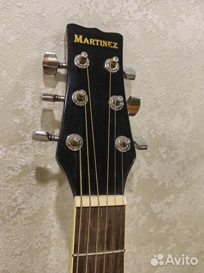 Акустическая гитара Martinez