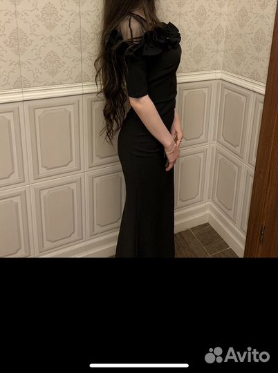 Вечернее платье