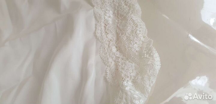 Комбинезон новый женский с шортами и кружевом