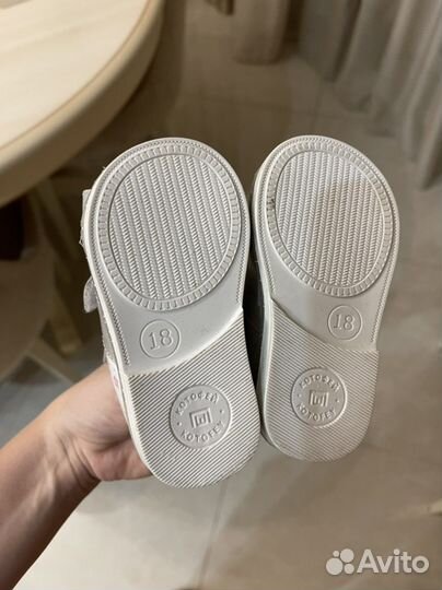 Сандали для девочки