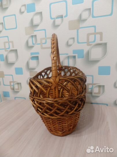 Корзина плетёная