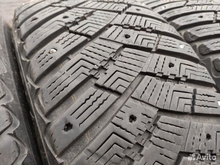 Goodyear Ultragrip Ice Arctic 215/60 R17