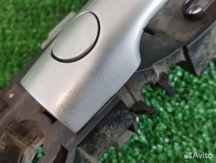 Ручка наружная двери передней левой Renault Clio