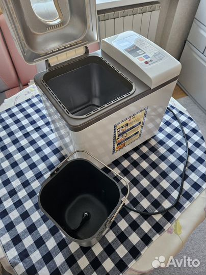 Хлебопечка LG
