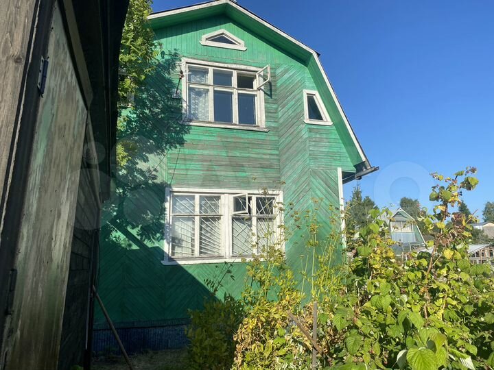 Дом 50 м² на участке 6 сот.