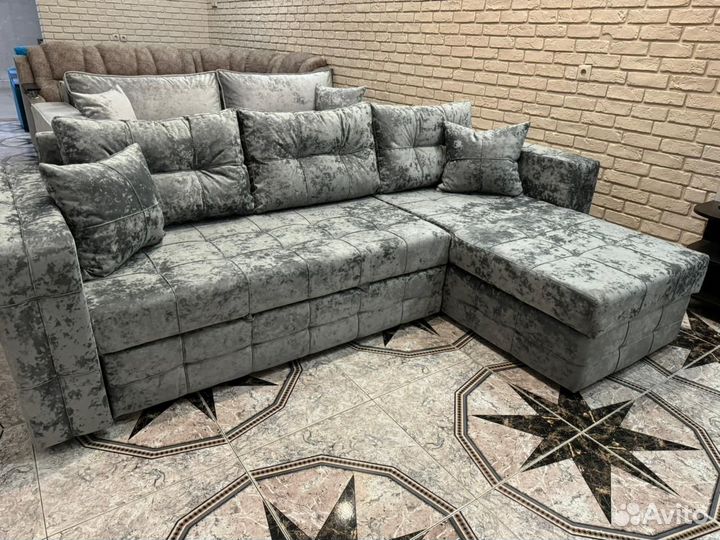 Диван угловой