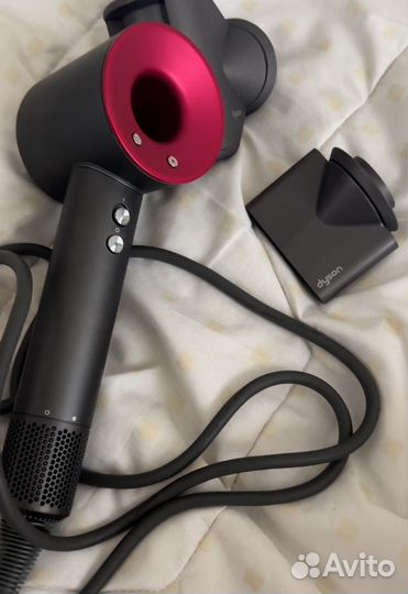 Фен Dyson