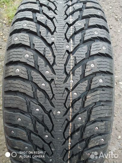 Nokian Tyres Hakkapeliitta 9 SUV 235/55 R19