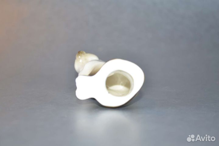 Сиамский кот фарфоровая статуэтка