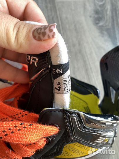 Хоккейные коньки bauer размер 38 (4.5)