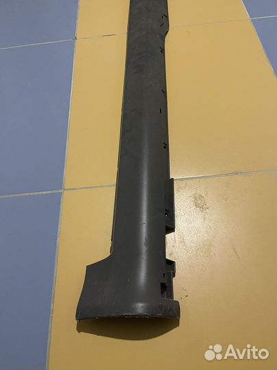 Накладка порога левая Audi A6 4B0.853.859