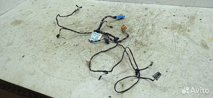 Проводка (коса) боковой двери Porsche Macan 95B