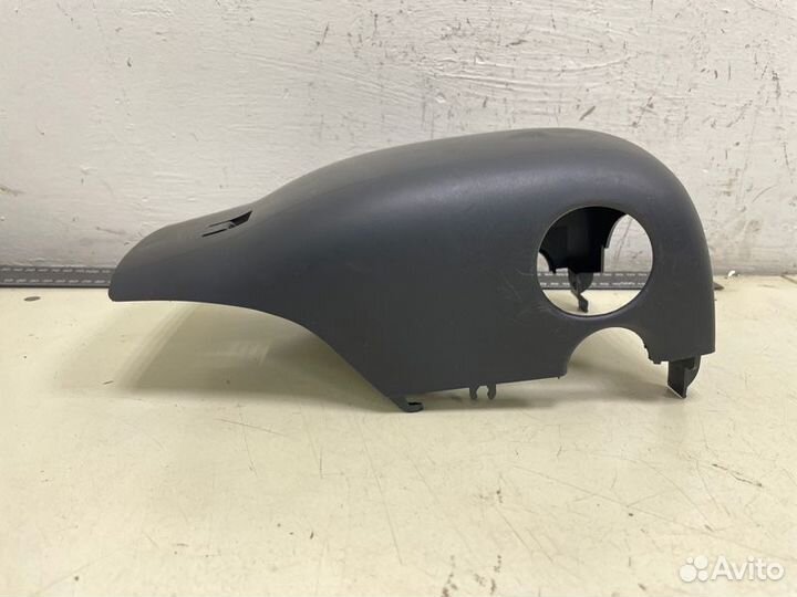 Кожух рулевой колонки нижний Skoda Rapid NH3 cfna