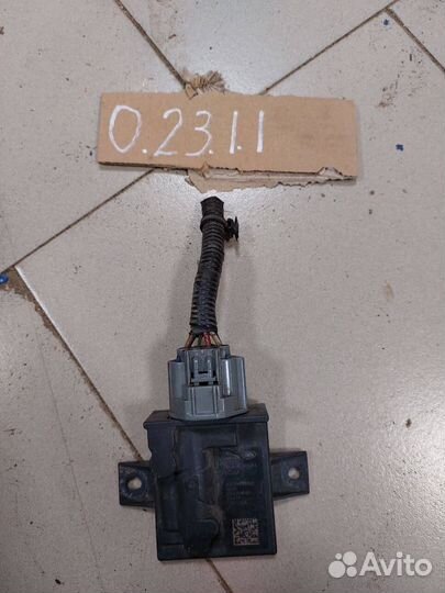 Блок управления топливным насосом Land Rover Range