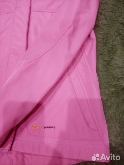 Ветровка для девочки