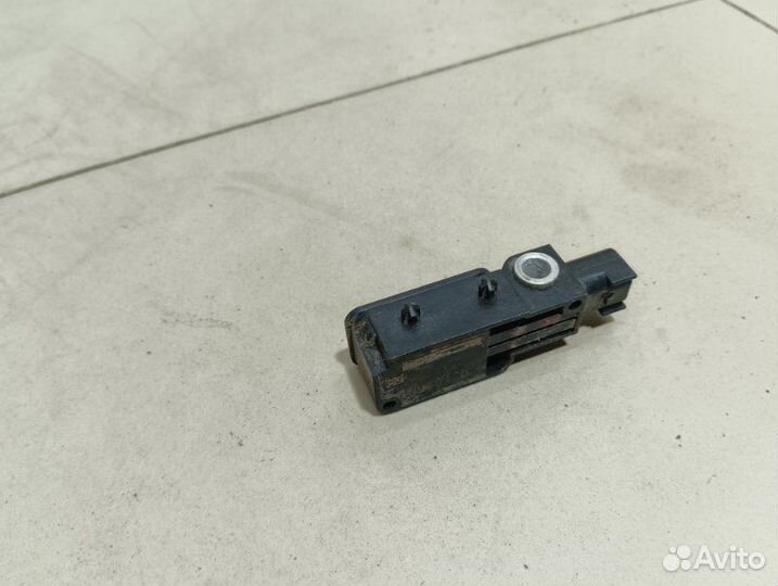 Датчик удара Ford Mondeo 3 B4Y седан cjbb 2.0