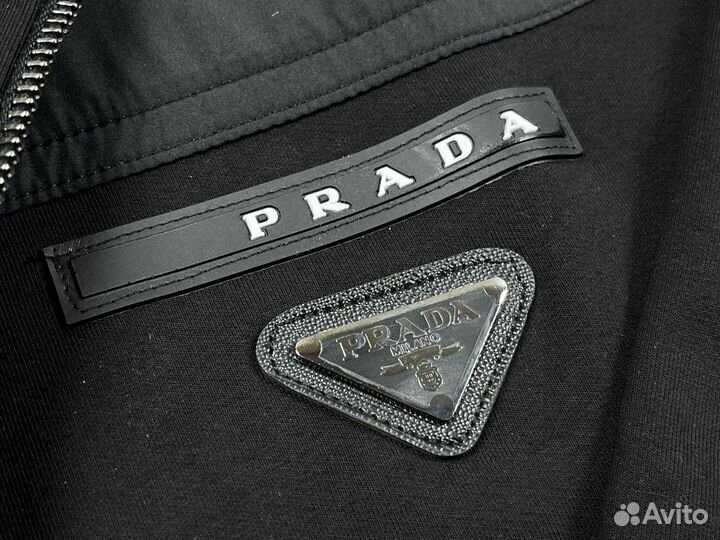 Спортивный костюм Prada