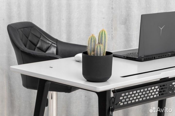 Стол офисный