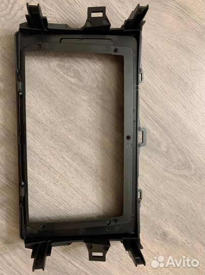 Переходная рамка 9 дюймов Тойота Корола 2007-2012